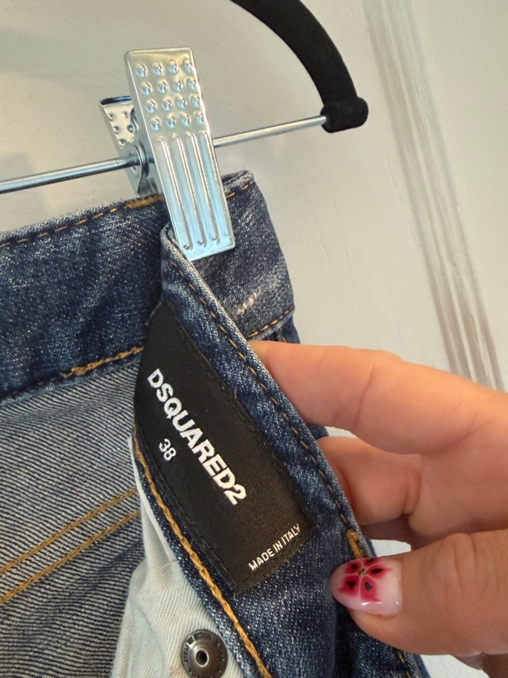 DSQUARED2 Women's Dark Blue Distressed Skinny Jeans - Picture 3 of 14